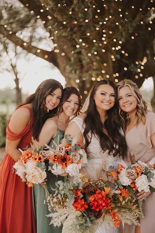 havest-theme-bridal-party1